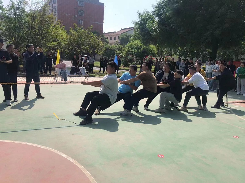 1682586313805.jpg 焦荥四标施工人员参加温县交通运输局迎“五一”职工运动会.jpg